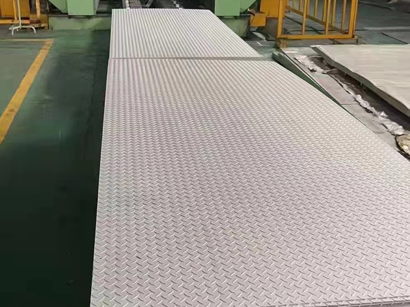不锈钢花(huā)纹板